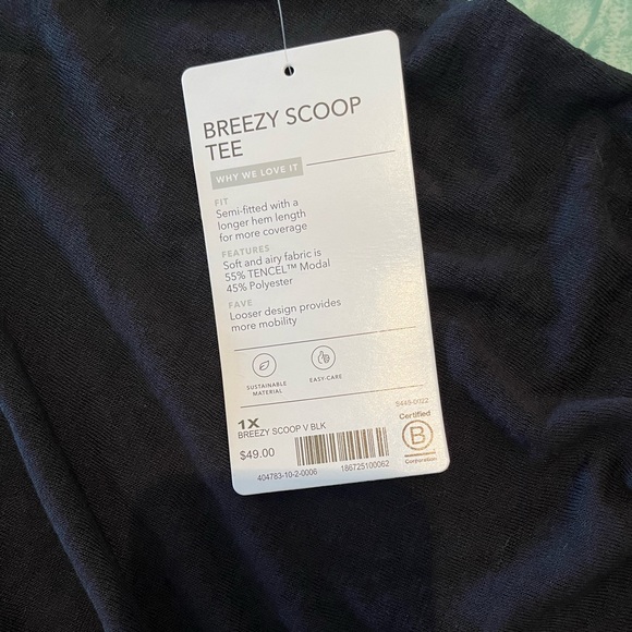 Athleta Breezy Scoop Tee - Picture 4 of 9